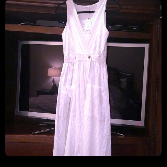 Mango Dresses & Skirts - NWT Linen Mango dress